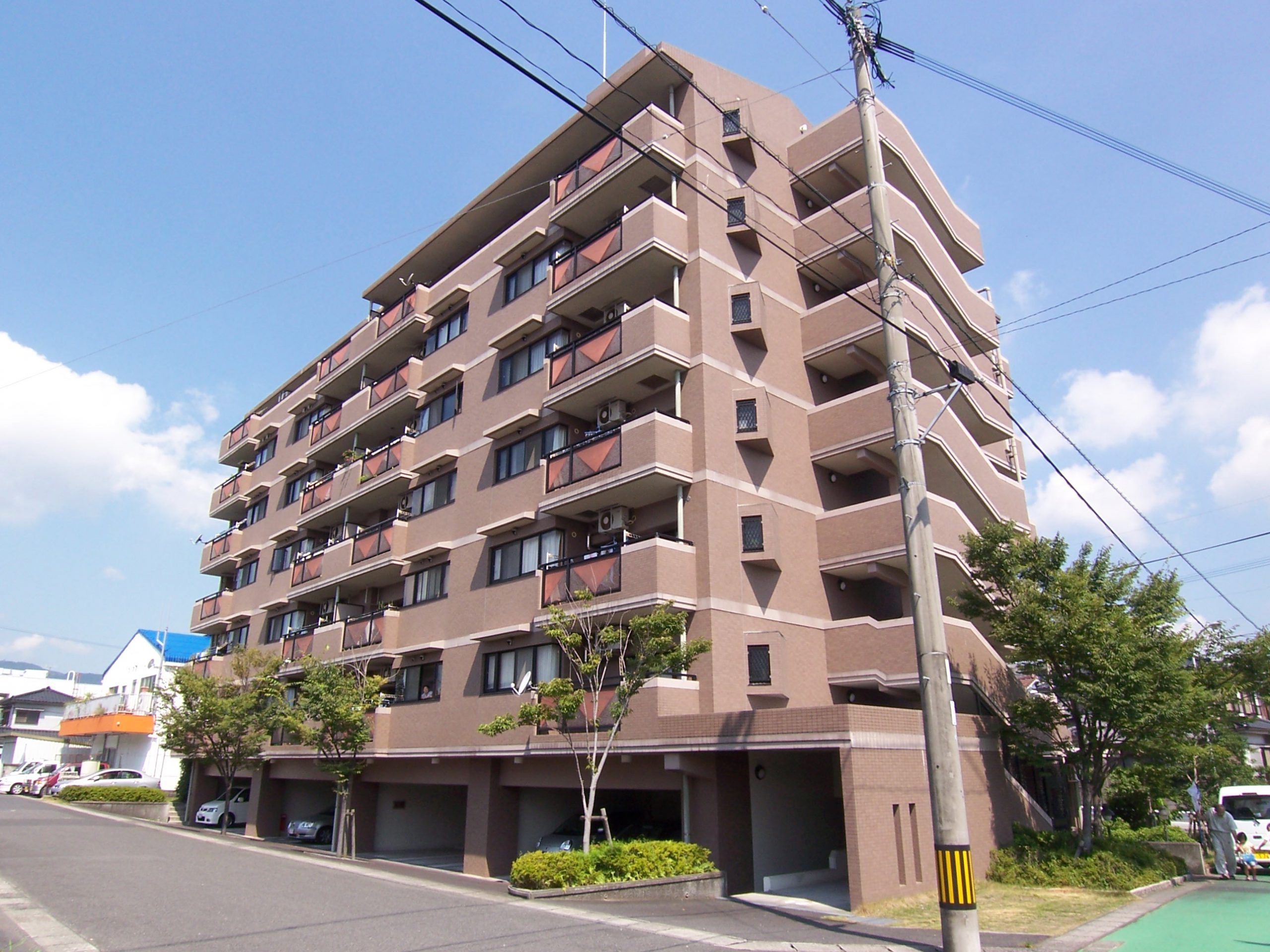 成約しました！エミネンス谷山弐番館！