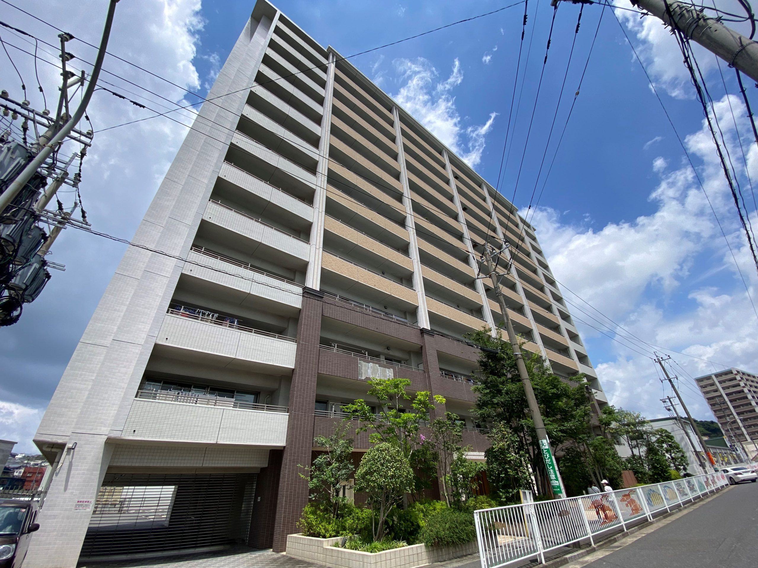 新着☆マンション情報☆MJR南鹿児島 4LDK+2WIC 3,300万円！