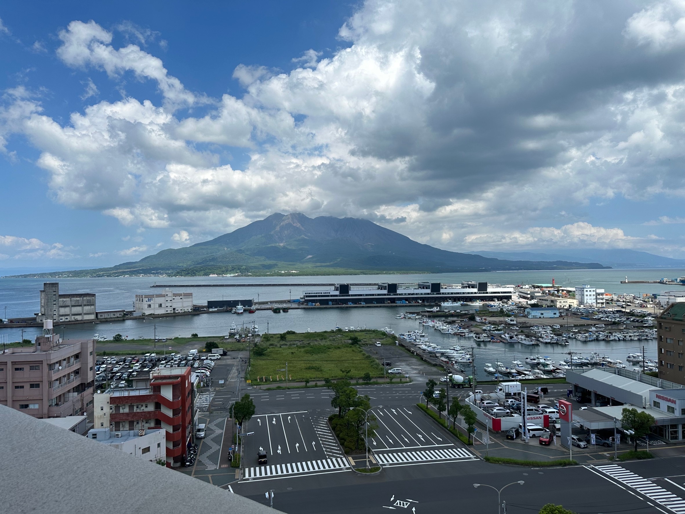 新着情報！クレアシティ堀江ウォーターフロントパーク東南角部屋4LDK‼